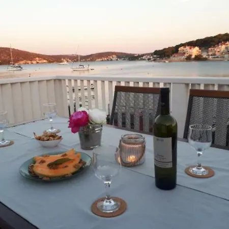 דירה Holiday House Vilson רוגוזניצה