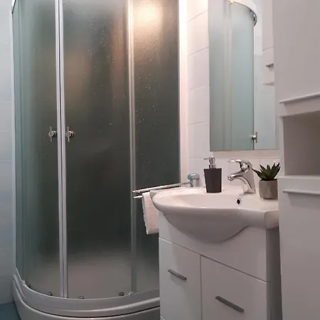 דירה Holiday House Vilson