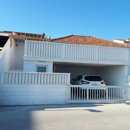 Holiday House Vilson * רוגוזניצה