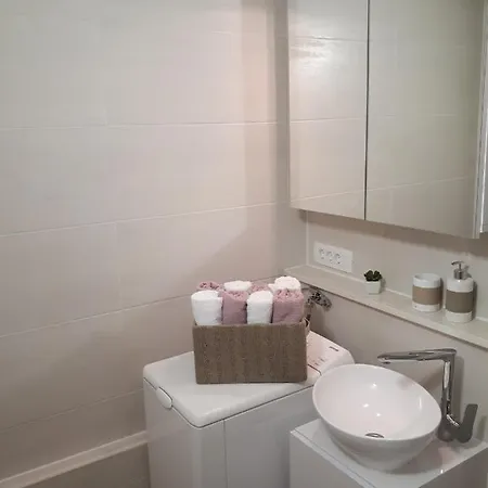 Holiday House Vilson דירה רוגוזניצה